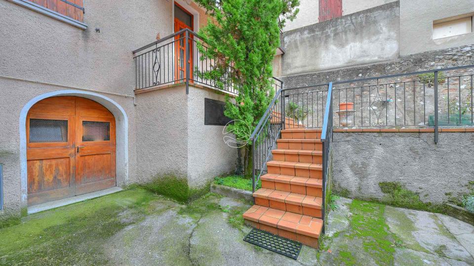House in the center of Gaino