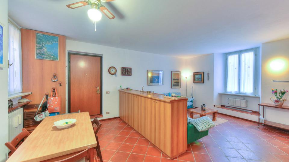 Two-room apartment in historic center of Gargnano