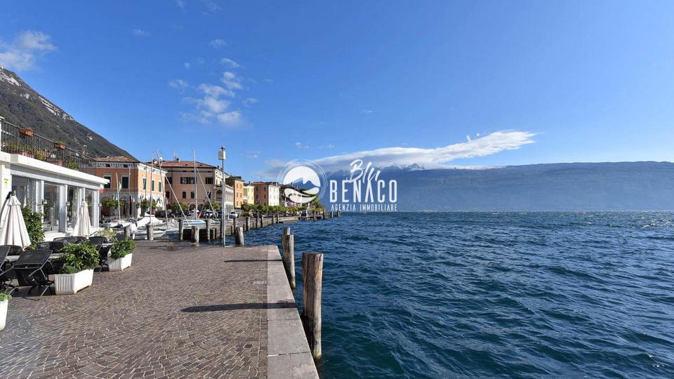 Two-room apartment in historic center of Gargnano