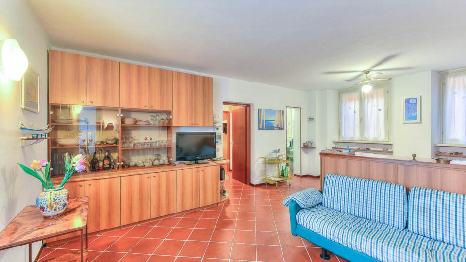 Two-room apartment in historic center of Gargnano