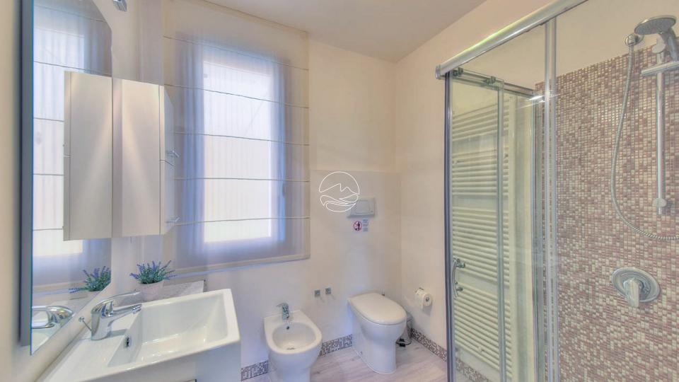 Three-room apartament in residence with pool