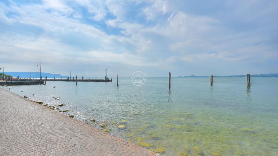 Apartment few meter from Lake Garda