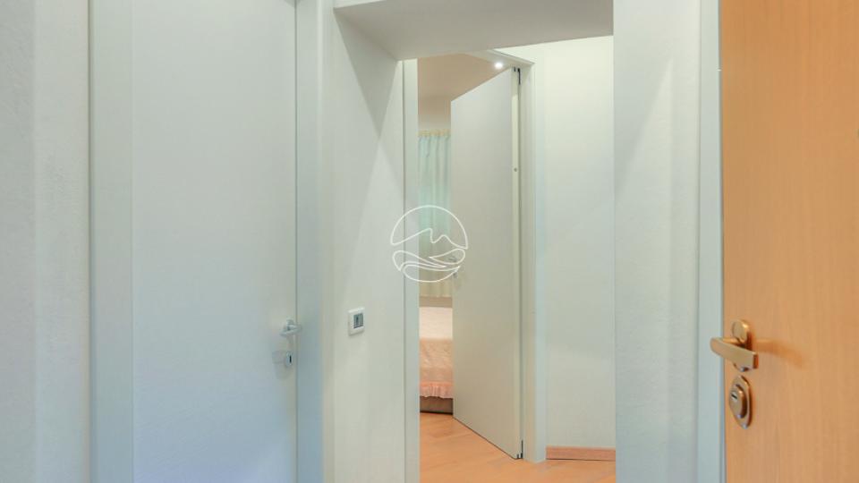 Apartment in the center of Toscolano Maderno