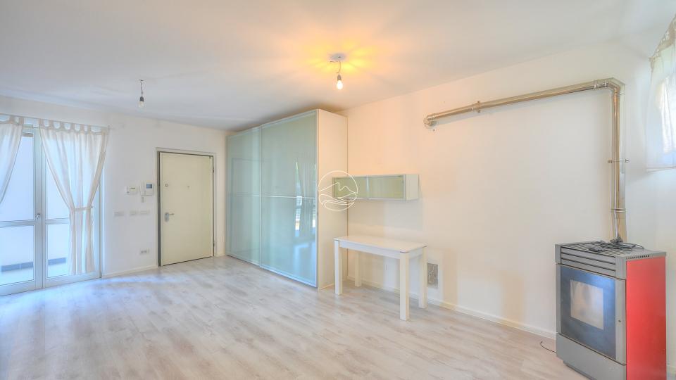 New apartment in the central area of Maderno