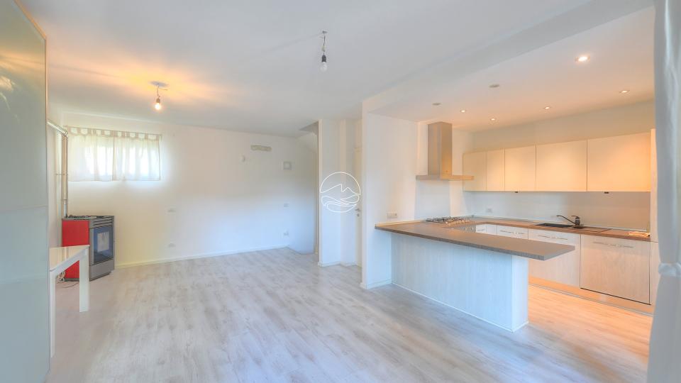 New apartment in the central area of Maderno