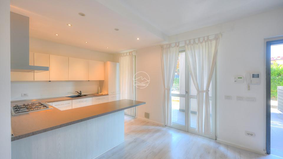 New apartment in the central area of Maderno