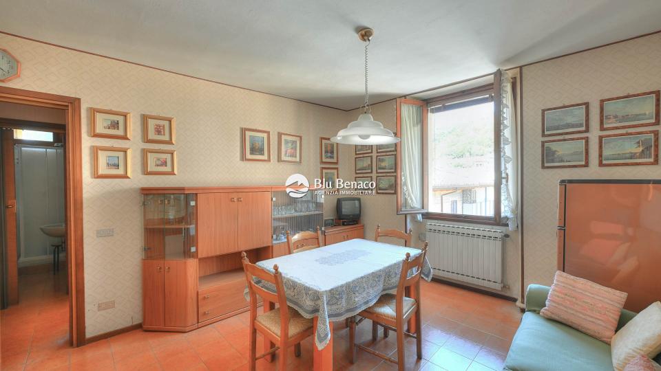 Two-room apartment for sale in Toscolano