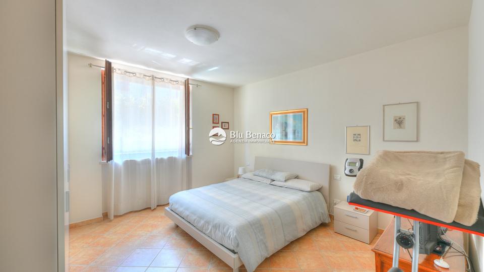 Holiday home for rent near the lake