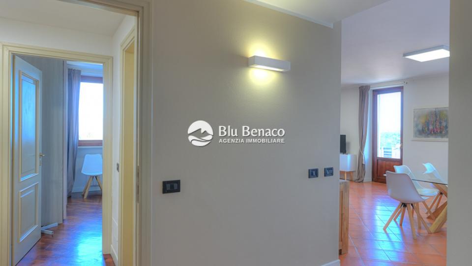 Penthouse for sale with stunning lake view in Salò