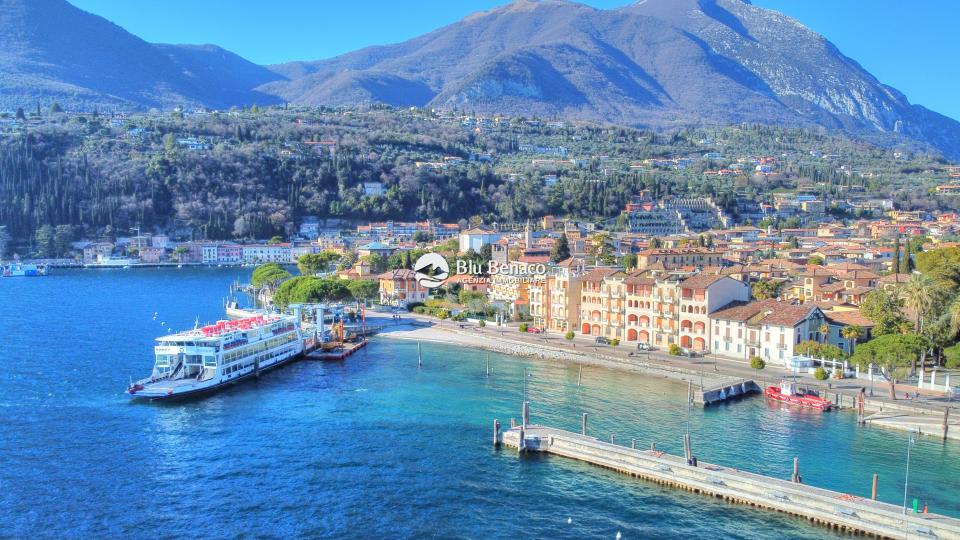 Imperdibile bilocale con terrazza in vendita a Maderno