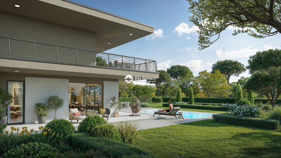 Villa on Hollywood Boulevard