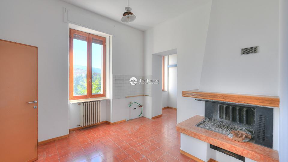 Apartment for sale in Gargnano