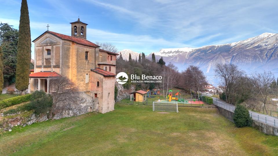 terreno edificabile con magazzino, in vendita Tignale 