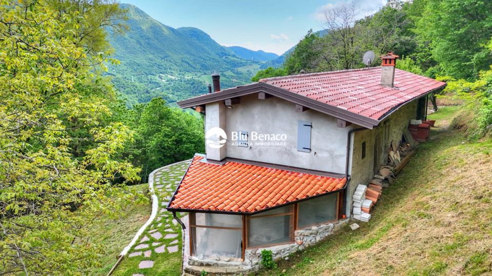 Proprietà indipendente in vendita a Costa