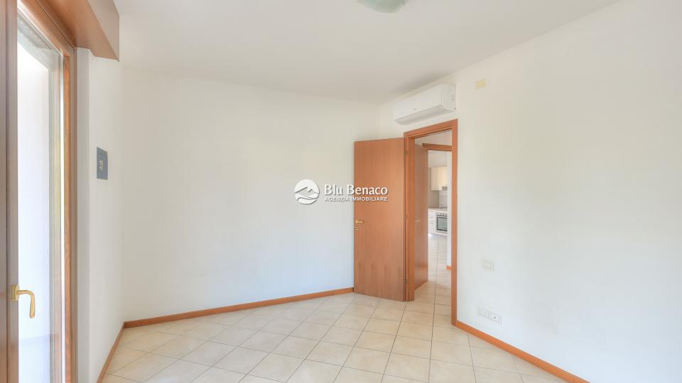 Three-room apartment for sale in Toscolano