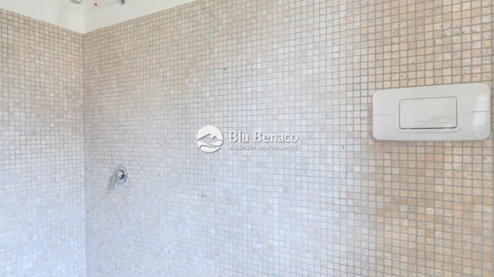 Unmissable three-room apartment for sale in Maderno