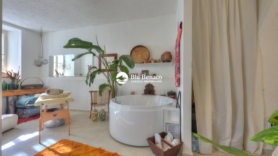 Property for sale in Sasso