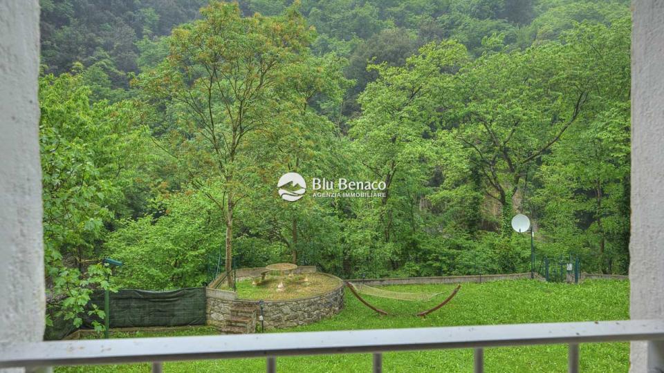 Property for sale in Camerate