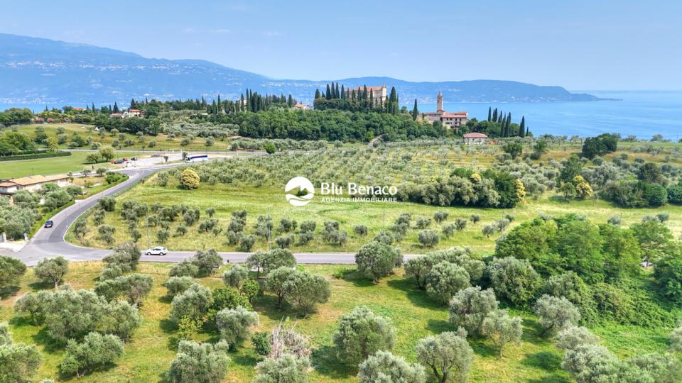 Villetta di testa in vendita a Gaino