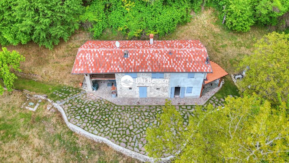 Proprietà indipendente in vendita a Costa
