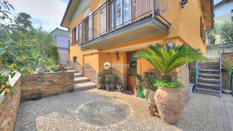 Villa singola in vendita a Roè Volciano 