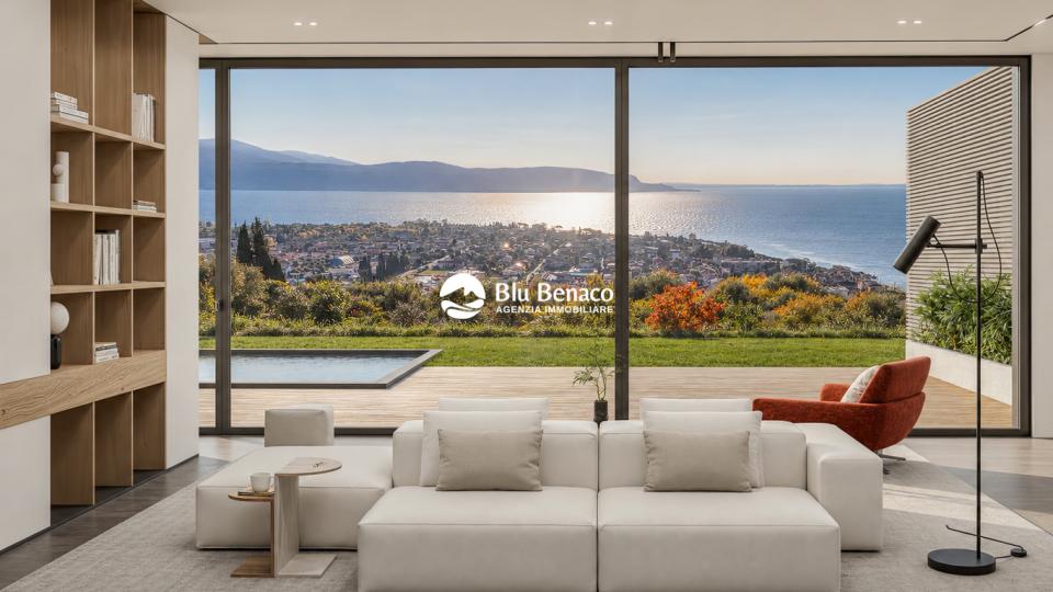 Nuova villa in costruzione a Montemaderno