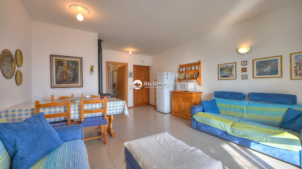 Lake-view apartment for sale in Tignale Lake-view apartment for sale in Tignale