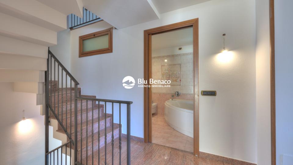 villa indipendente, in vendita roè volciano