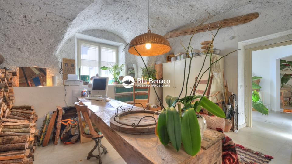 Property for sale in Sasso