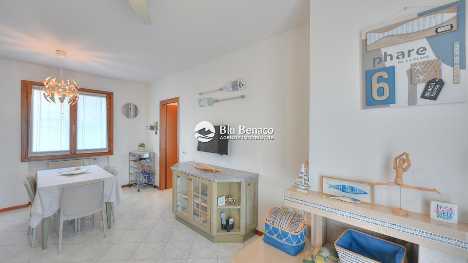 Two-room apartment for sale in Toscolano