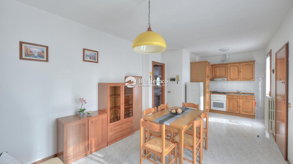 Three-room apartment for sale in Toscolano