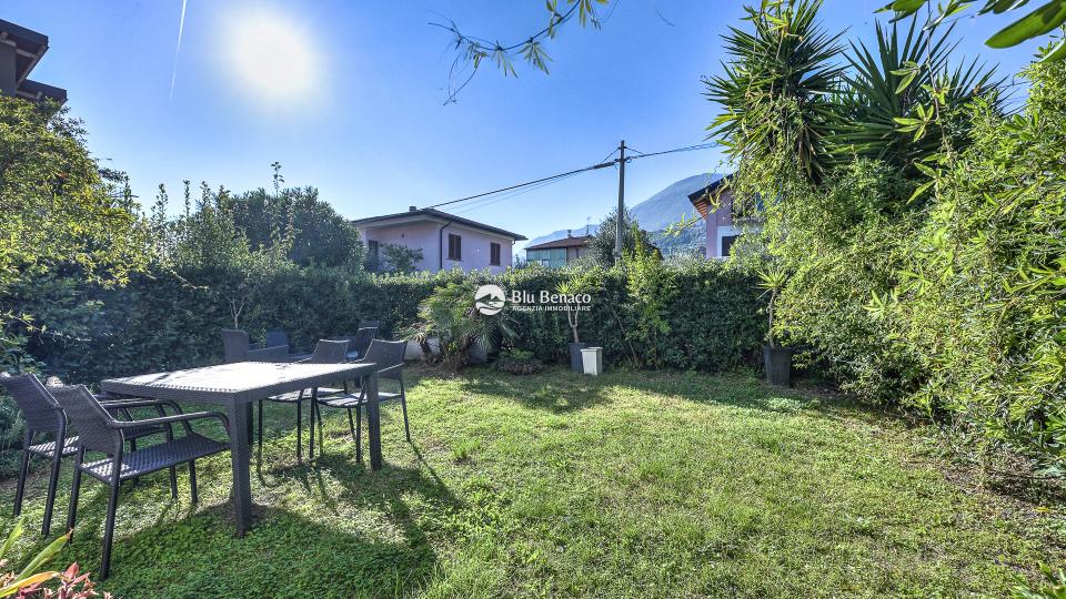 Toscolano Maderno, two-room apartment with garden