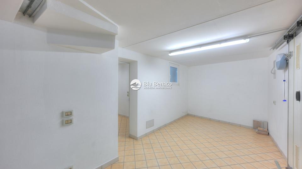 Three-room apartment for sale in Toscolano