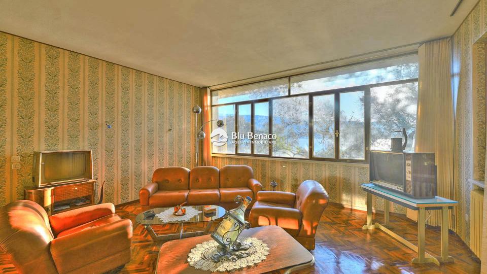 Villa in Gargnano zu verkaufen