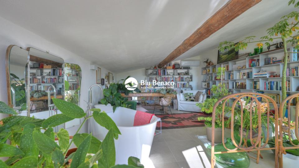 Property for sale in Sasso