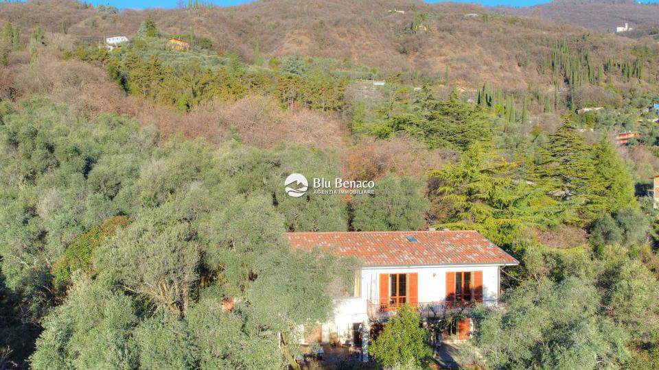 Villa in Gargnano zu verkaufen