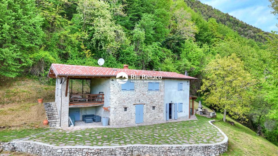Proprietà indipendente in vendita a Costa