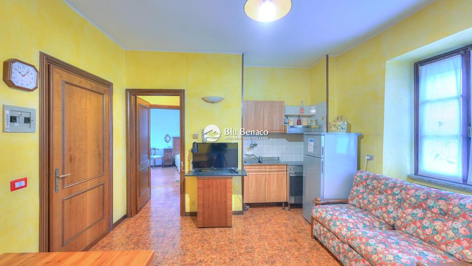 Two-room apartment for sale in Toscolano