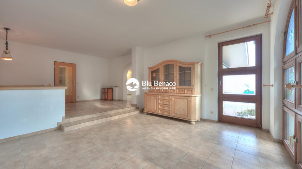 Villa for sale in Cabiana