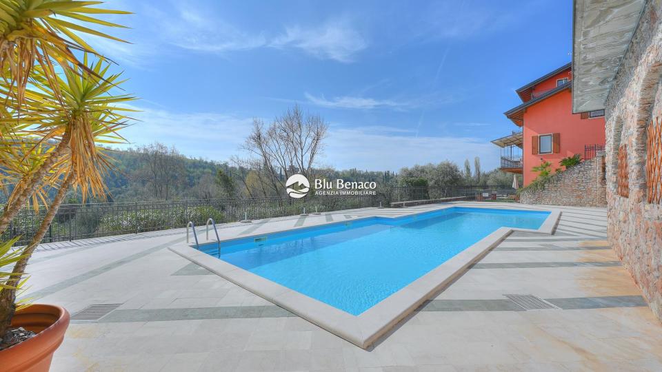 Wonderful studio in residence with pool