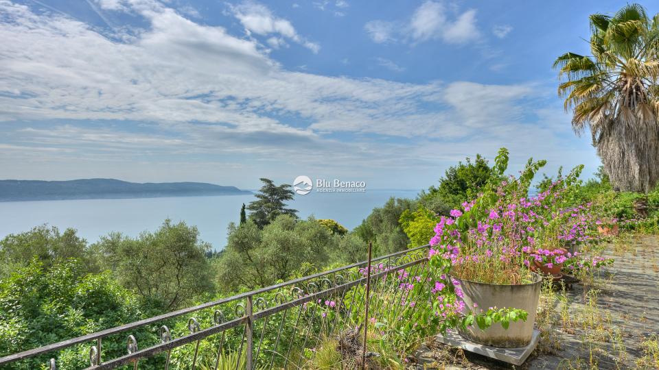 Villa in vendita a Cabiana