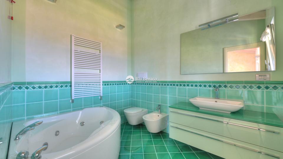 Villa zu verkaufen in Polpenazze del Garda
