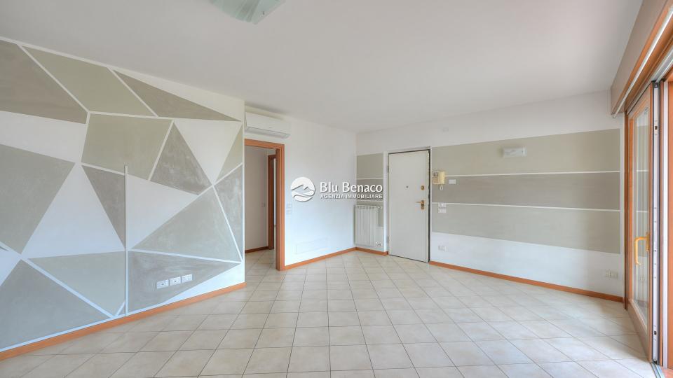 Three-room apartment for sale in Toscolano