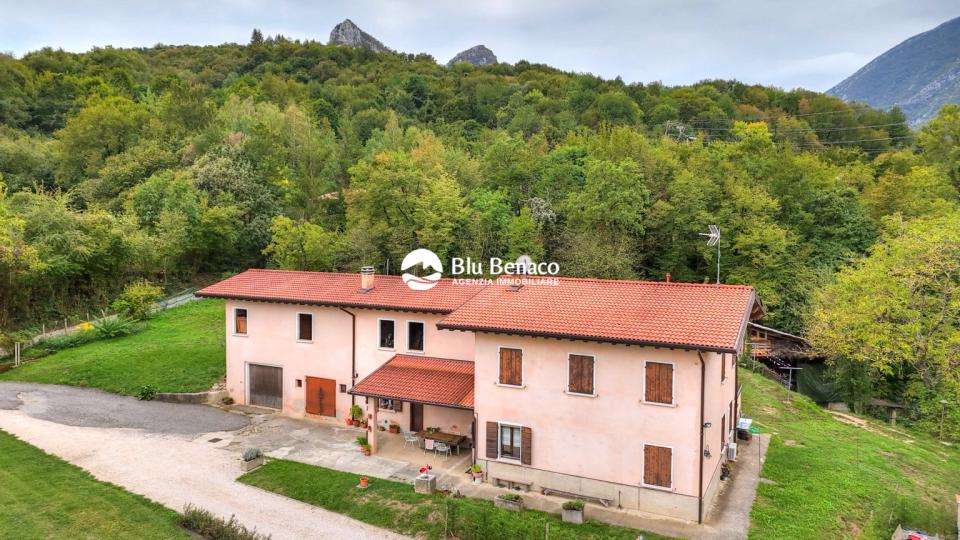 Appartamento in vendita a Navazzo