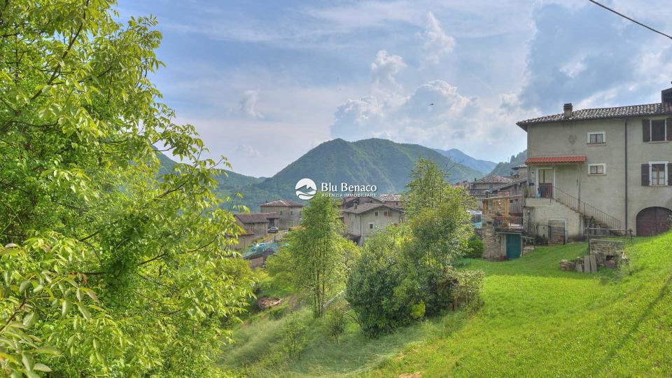 Terracielo in vendita alla Costa frazione di Gargnano 