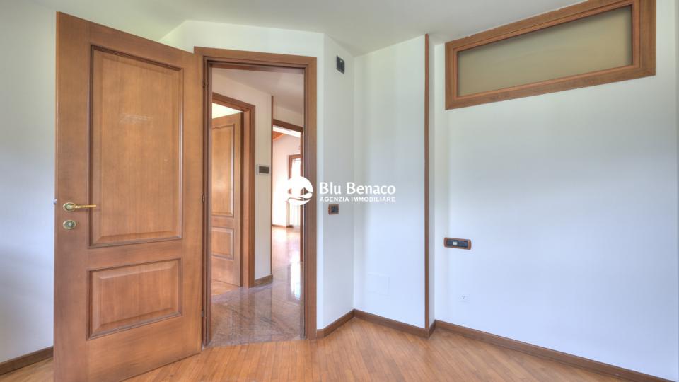 villa indipendente, in vendita roè volciano