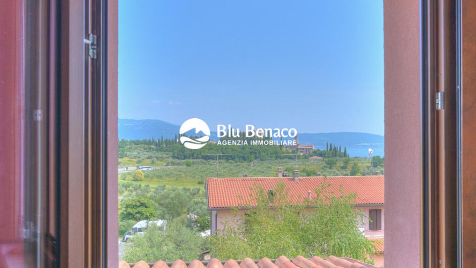 Villetta di testa in vendita a Gaino
