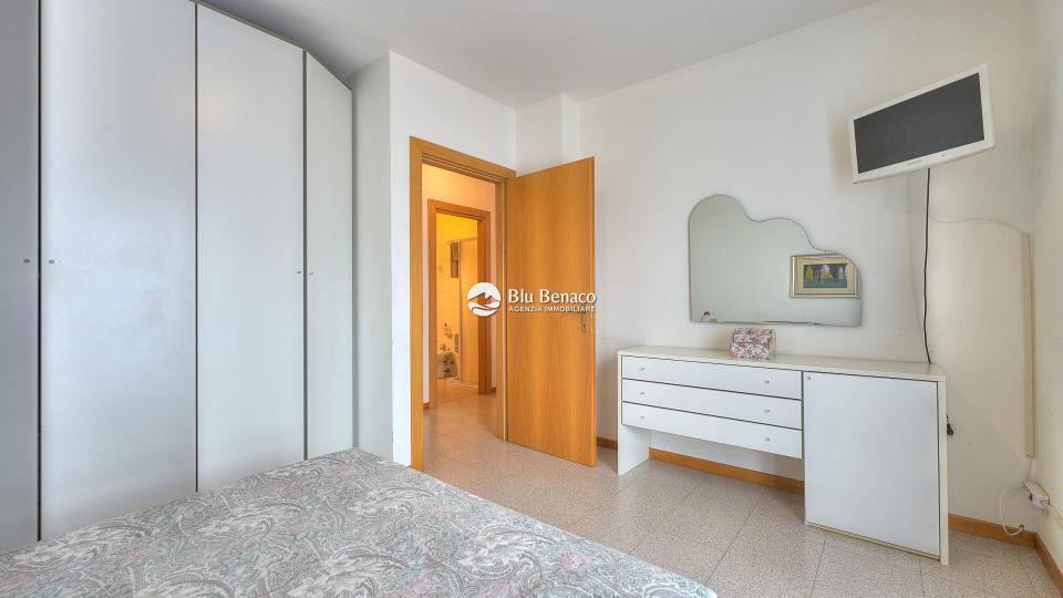 Lake-view apartment for sale in Tignale Lake-view apartment for sale in Tignale