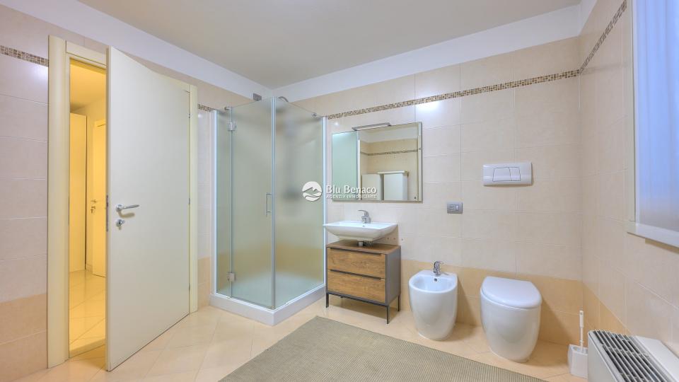 Villa zu verkaufen in Polpenazze del Garda