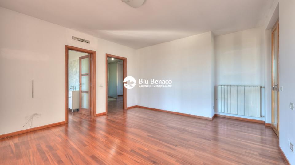 Villetta di testa in vendita a Polpenazze